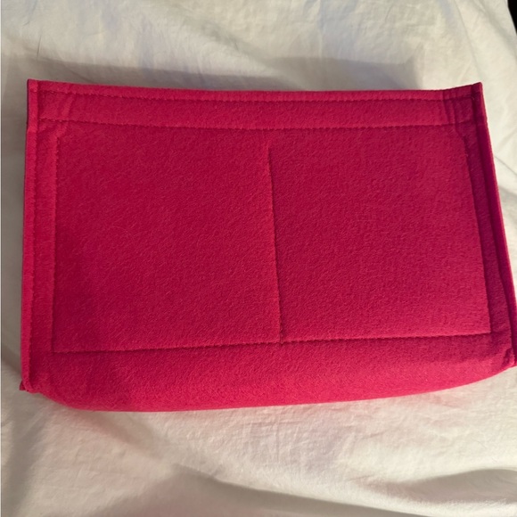 BRAND NEW TOILERTRY POUCH 26 BLK / PINK - Picture 13 of 15